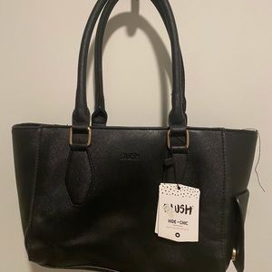 Leather Hide + Chic Insulated Wine Bag